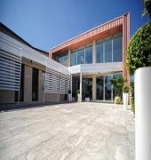 Jc Contemporary 4*